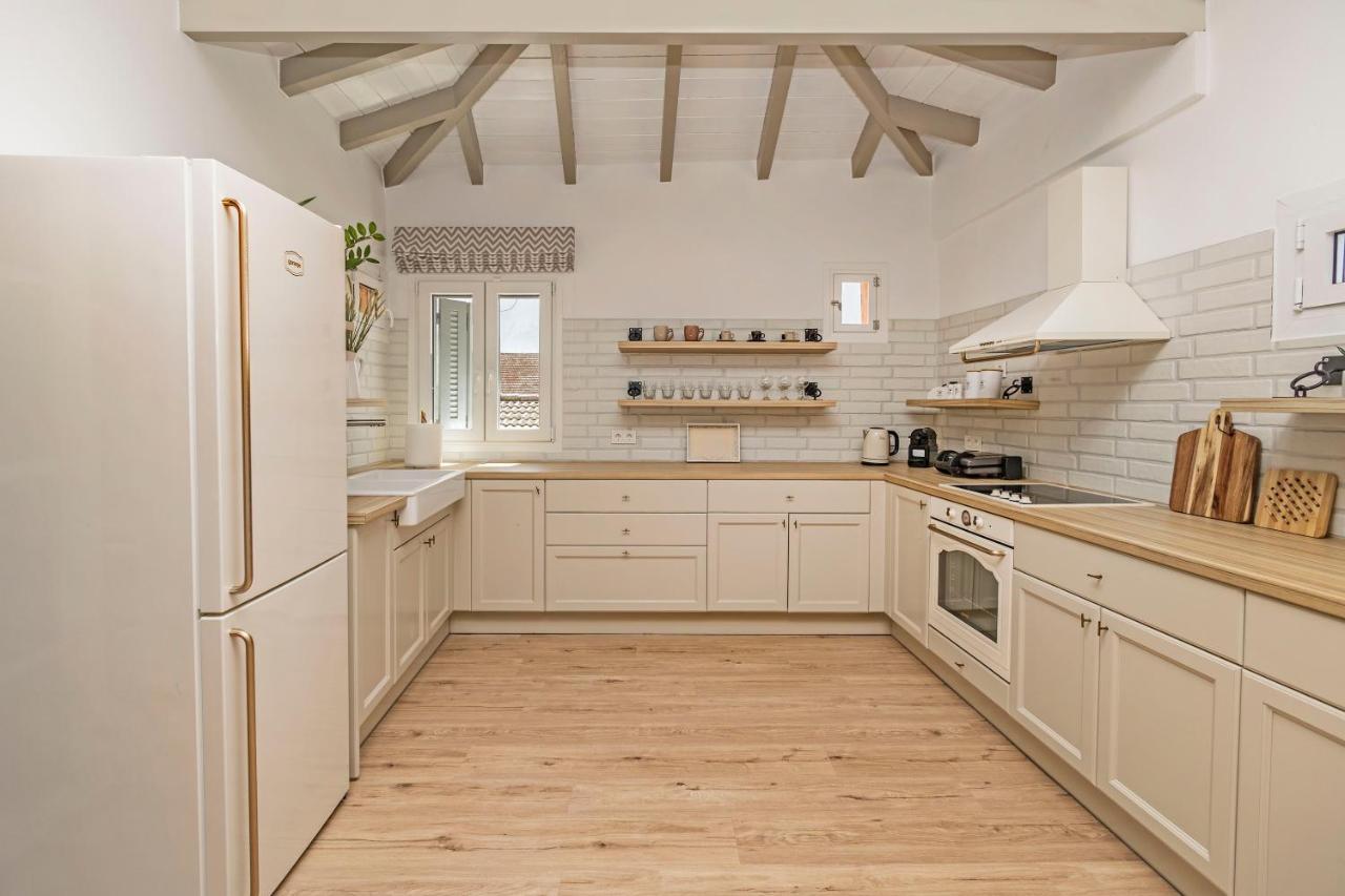 شقة Pentanemi Loft, Corfu Old Town المظهر الخارجي الصورة